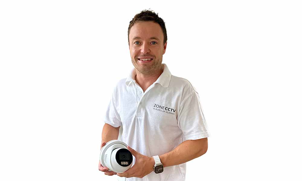 photo-of-simon-zonecctv