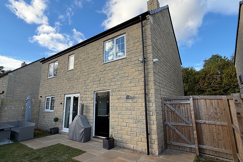 rear-patio-security-cameras-micklefield-leeds